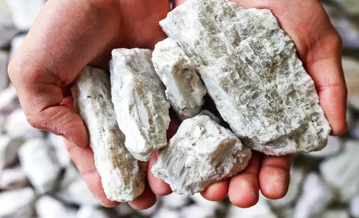 Ouro branco vulcânico: descoberto nos EUA depósito de lítio avaliado em 1,5 trilhão de dólares
