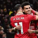 Liverpool vence Tottenham em jogo de nove gols e se isola na liderança do Inglês