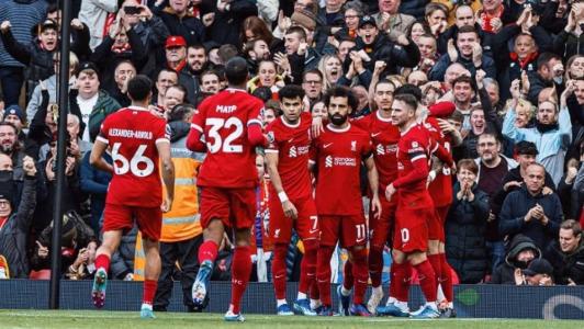 Liverpool bateu o grande rival Everton na manhã deste sábado (21)