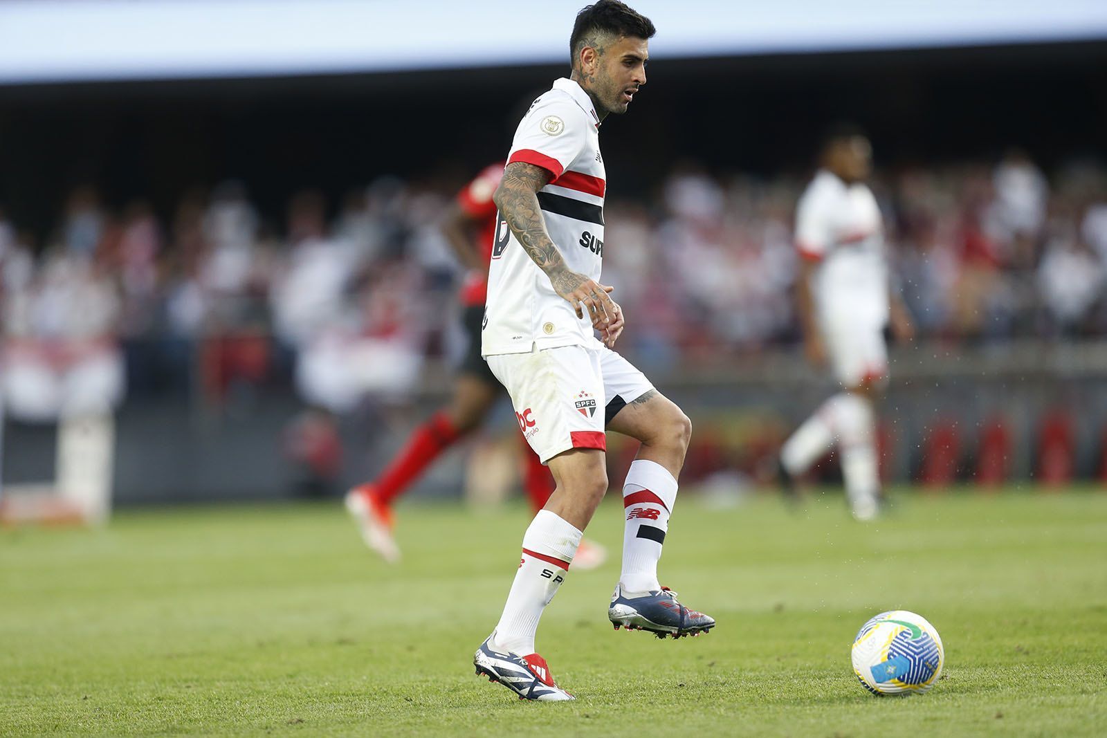 Novidade do São Paulo contra o Atlético tem um jogo no ano como titular