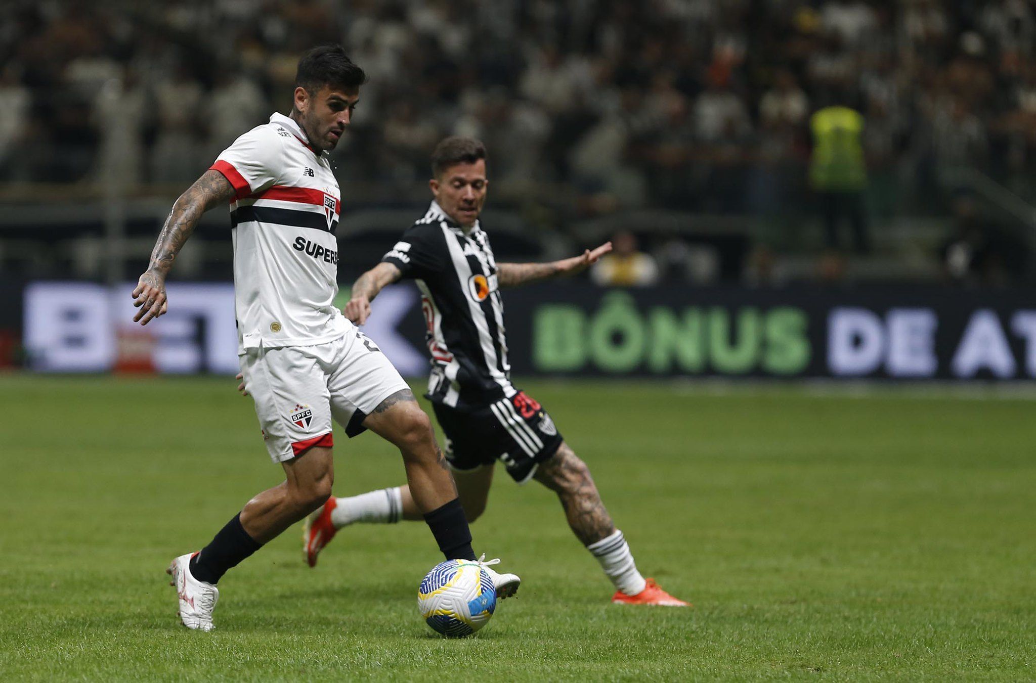 Como Liziero 'tomou' espaço de reforço do São Paulo com apenas um jogo no ano