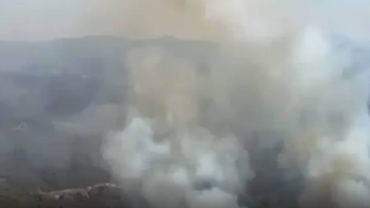 Bombeiros não descartam hipótese de incêndio criminoso no Parque Nacional da Serra do Gandarela 