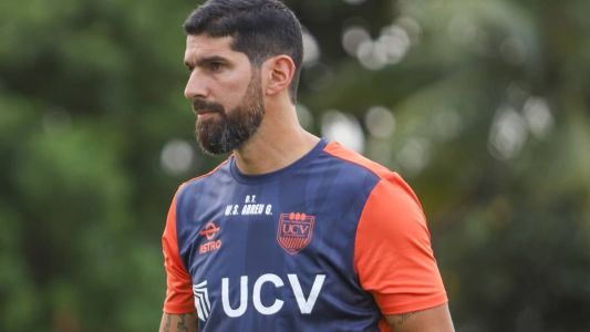 Loco Abreu reencontra o Botafogo como treinador