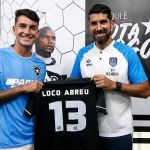 Antes de jogo contra o Botafogo, Loco Abreu é alvo de fake news