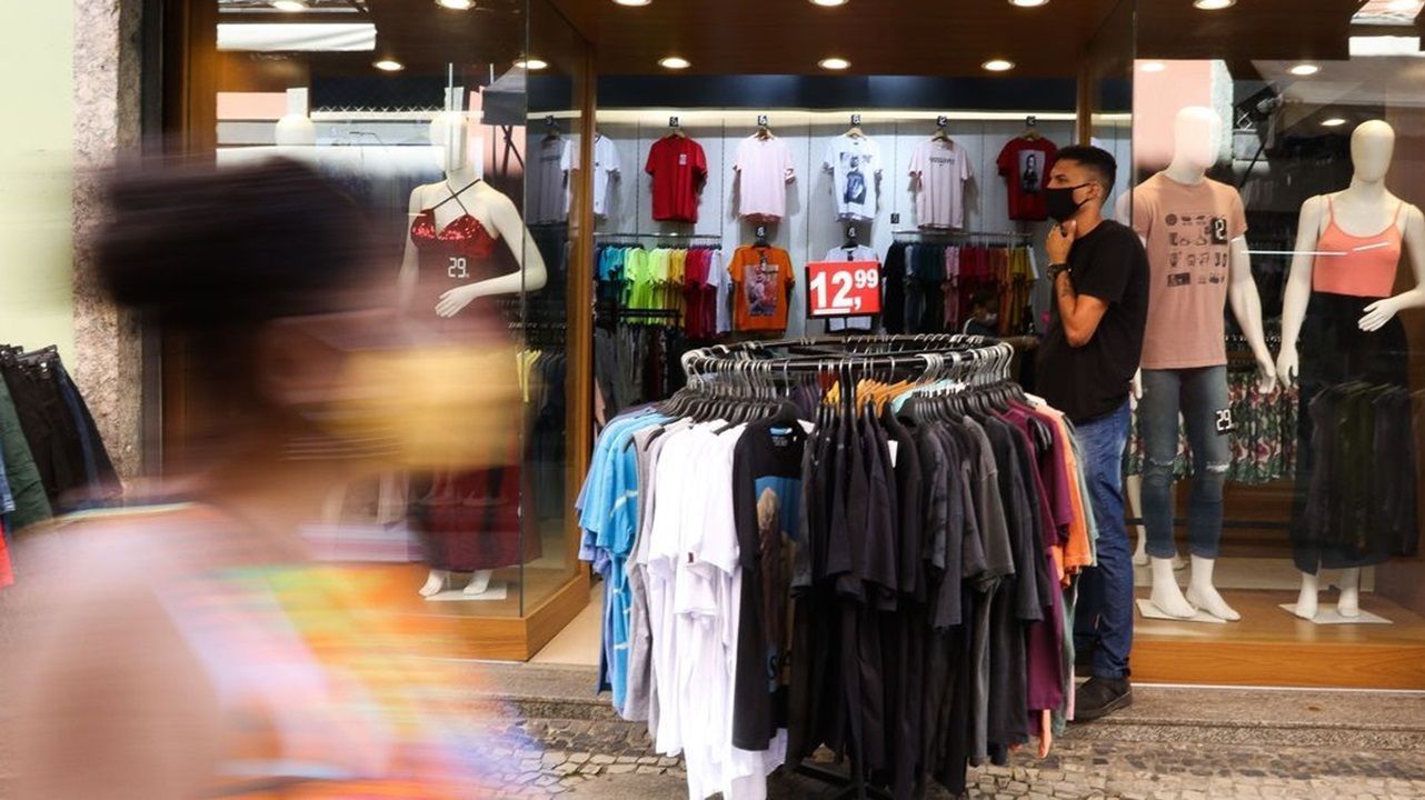 Dia dos Pais: mais da metade dos comerciantes alcançaram ou superaram expectativas, diz pesquisa