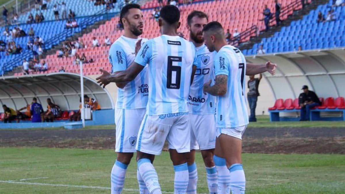Londrina supera ABC com gol no fim e estreia com vitória na Série B 