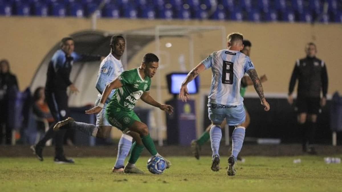 Londrina e Chapecoense empatam na Série B e permanecem na zona do rebaixamento 