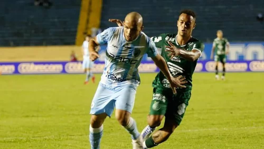 Guarani tropeça diante do Londrina e perde chance de colar no G4 da Série B