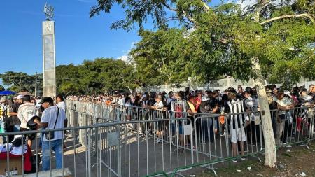Longas filas foram formadas na entrada dos portões do Mineirão