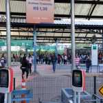 'Complicadíssima': usuários reclamam da greve dos ônibus na Estação Diamante