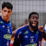 López desabafa após título da Superliga: 'Falaram que o Cruzeiro tinha acabado'