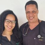 Pai e filha que são colegas de sala na Medicina da UFMG planejam parceria na carreira