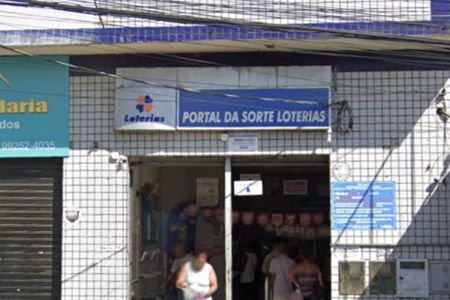 Foto mostra fachada da Portal da Sorte Loterias, em Lagoa Santa (MG)