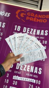 Cada cota do bolão vai embolsar mais de R$ 320 mil