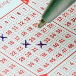 O homem que ganhou na loteria 16 vezes sem trapacear; seu truque era tão simples que acabou sendo banido