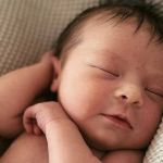 Nasce a primeira neta de Bruce Willis e Demi Moore, filha de Rumer