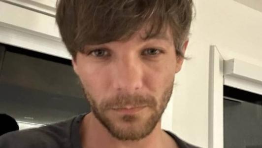 Louis Tomlinson, cantor britânico, vem ao Brasil em 2024