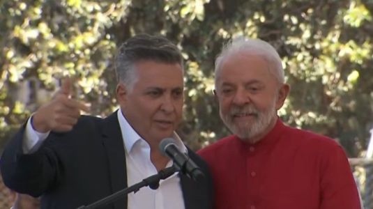 Prefeito Álvaro Damião relembrou momentos com ex-prefeito Fuad Noman durante evento com Lula