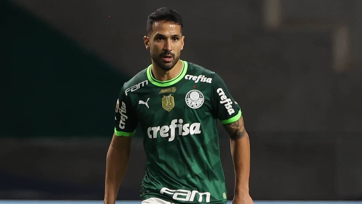 Clube russo demonstra interesse por Luan, do Palmeiras