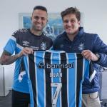 Luan é apresentado oficialmente no Grêmio: 'Feliz e motivado'