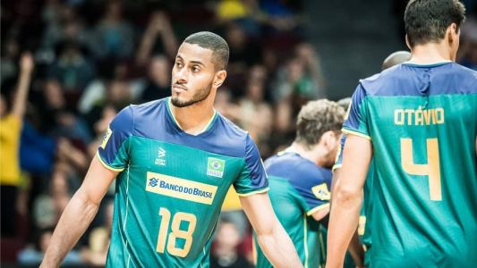Lucarelli, ponteiro da Seleção Brasileira