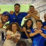 Torcedores do Cruzeiro realizam sonho de jovem, e vídeo emocionante viraliza