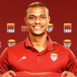 Cria do Atlético, volante assina com clube iraniano