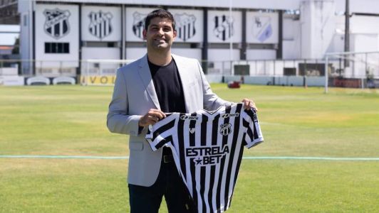 Lucas Drubscky na sede do Ceará