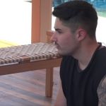 A Fazenda 15: Lucas termina com Jaque após fake sobre Tonzão e peoa recusa abraçá-lo