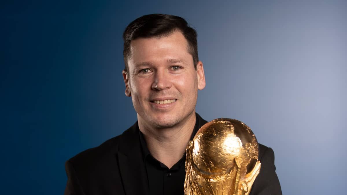 Zagueiro campeão do mundo em 2002 com a Seleção Brasileira é preso