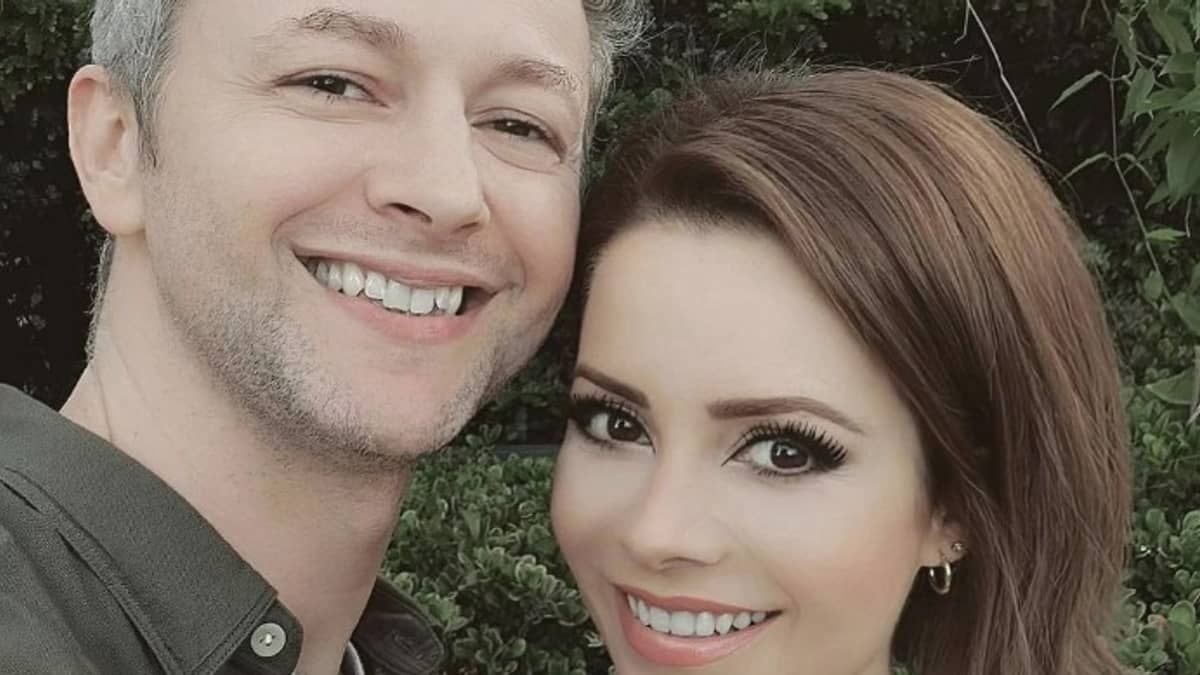 Recém-separados, Sandy e Lucas Lima viajam para a Europa