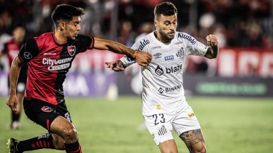Lucas Lima foi titular em derrota do Santos para o Newell's Old Boys na Sul-Americana