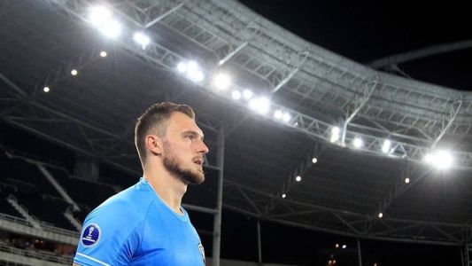 Lucas Perri, goleiro do Botafogo, no Estádio Nilton Santos