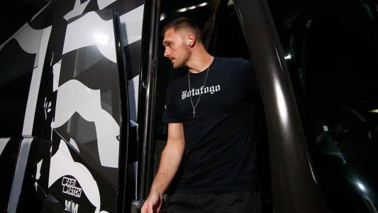 Lucas Perri será o goleiro do Botafogo na partida contra o Vasco