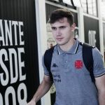 Lucas Piton afirma que Payet impressiona nos treinos do Vasco