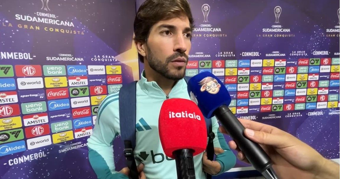 Lucas Silva, do Cruzeiro, exalta rodagem do elenco feita por Leonardo Jardim