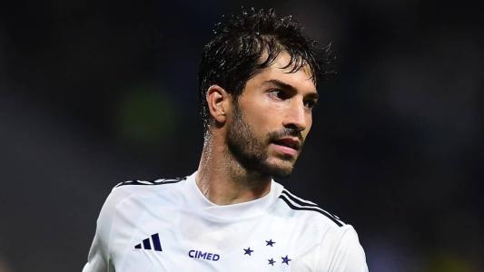 Lucas Silva em jogo pelo Cruzeiro