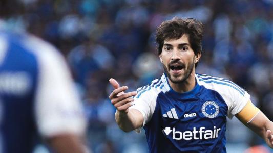 Lucas Silva, uma das lideranças da equipe, prometeu maior empenho na primeira partida da decisão