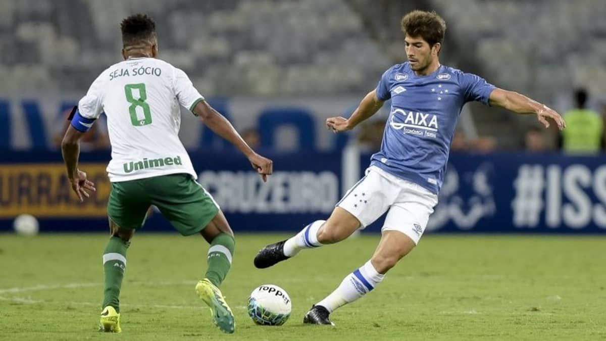 De volta ao Cruzeiro, relembre 'estreias' de Lucas Silva com a camisa celeste