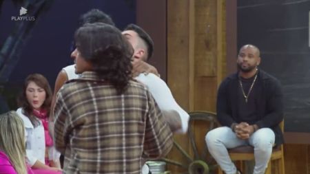 Lucas Souza ameaça abandonar a votação