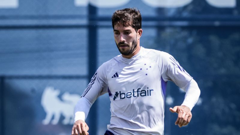 Lucas Silva diz que Cruzeiro chega confiante para clássico contra o Atlético