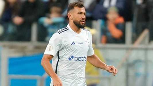 Luciano Castán é um dos pendurados do Cruzeiro para duelo com o Bragantino