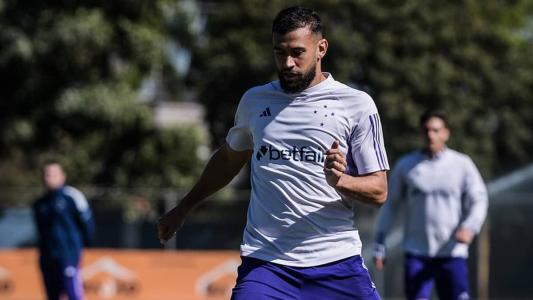 Luciano Castán está suspenso pelo Campeonato Brasileiro