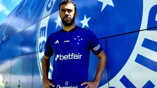 Luciano Castán foi anunciado pelo Cruzeiro nesta quarta-feira (22)