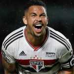 Luciano completará 200 jogos pelo São Paulo contra o Atlético