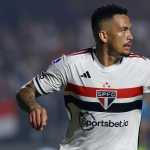 Luciano diz que cartão contra Corinthians 'está engasgado' e vê São Paulo forte