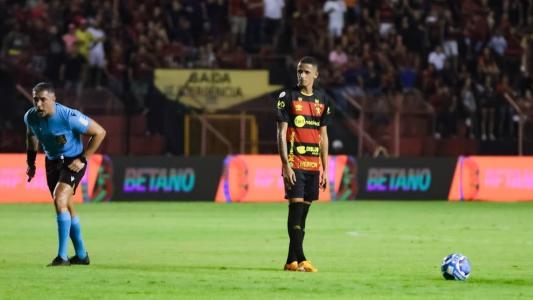 Luciano Juba, atacante do Sport, tem pré-contrato com o Bahia