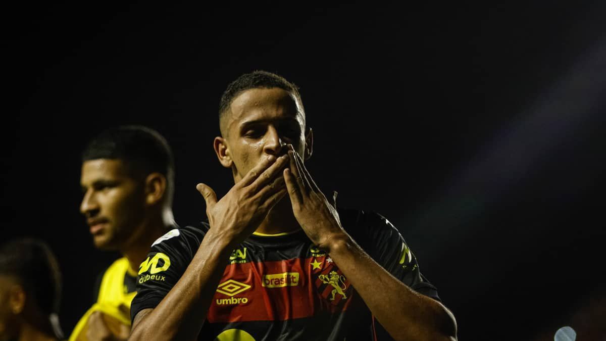 Presidente do Sport confirma ida de Juba para o Bahia, mas tenta manter jogador até o fim da Série B