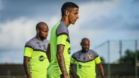 Luciano Juba encerra o contrato com o Sport no dia 31 deste mês