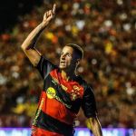 À espera de Luciano Juba no Bahia, Paiva elogia: 'Pé esquedo é uma luva'